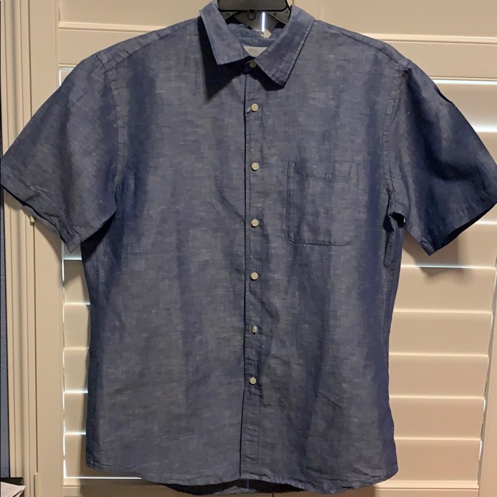 Uniqlo Mens Casual Short Sleeve Button Down Shirt
